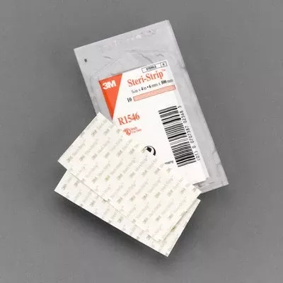 3M R1546 Steri-Strips Reinforced - (1/4)" x 4", 10 strips/envelope, Box of 50 envelopes