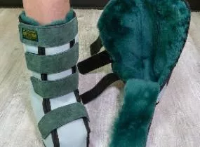 Australian Sheepskin Apparel Long Split Boots Medical (pair)