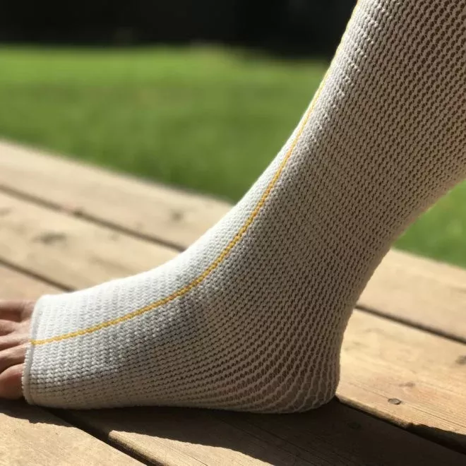EdemaWear Stockinet, Medium, Yellow Stripe