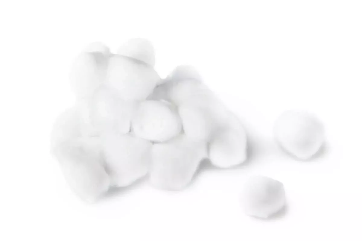 Medline Nonsterile Rayon Balls