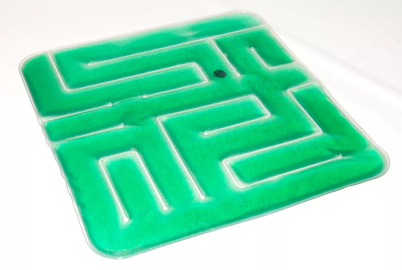 Skil-Care 912425 Gel-Maze w/Marbles